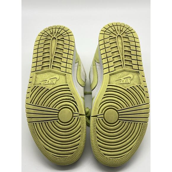 Air Jordan 1 Low Limelight Women’s Size 8 Dh9619-103 Line Green & White EUR39 - Picture 15 of 16